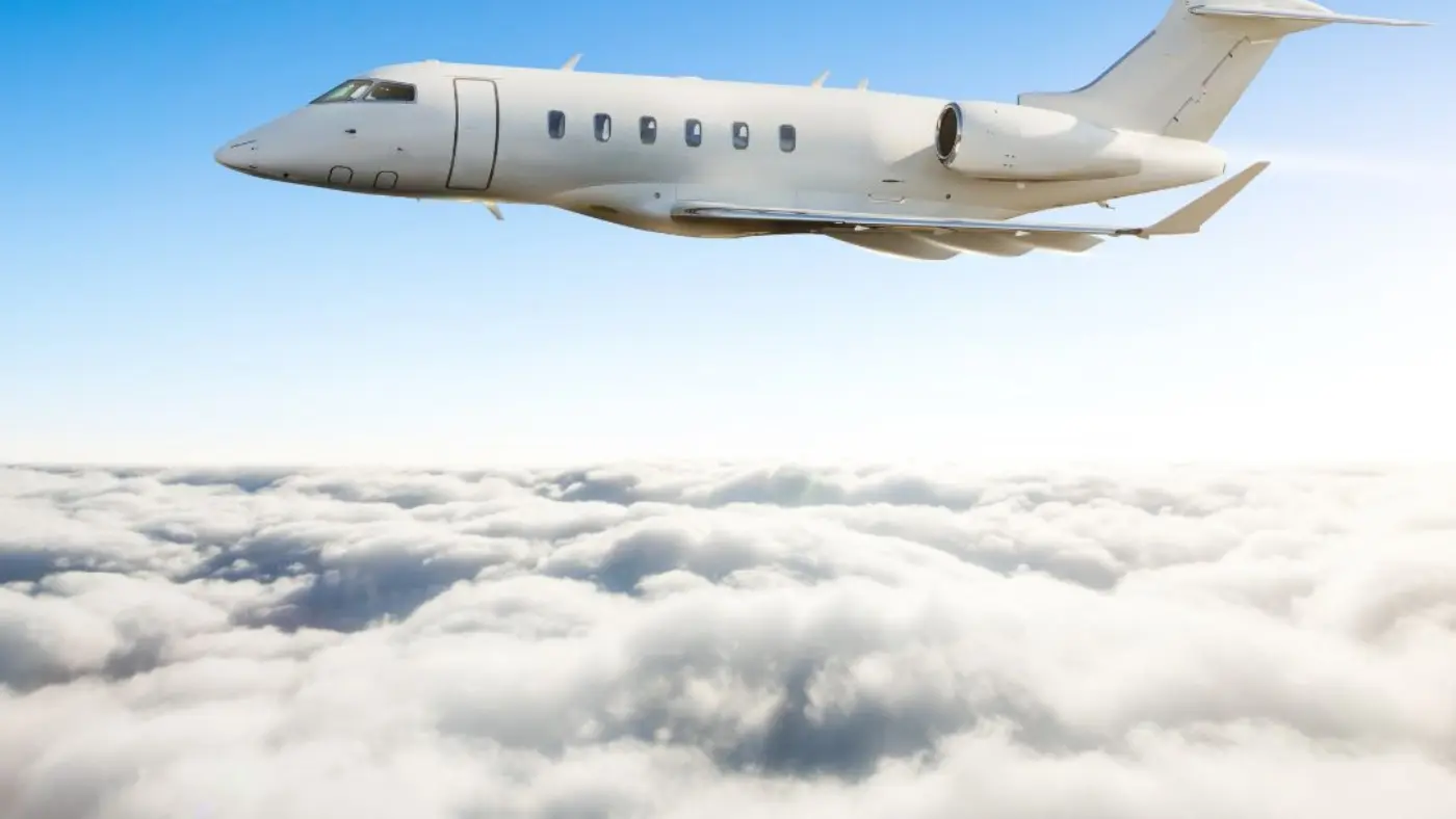 aircraft-antenna-systems-for-communication-and-safety