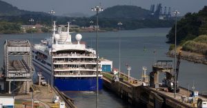 discovering-the-panama-canal-a-game-changer-for-global-trade-and-economy
