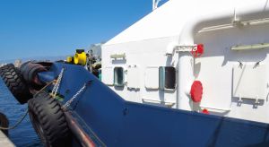 exploring-the-port-side-of-boat