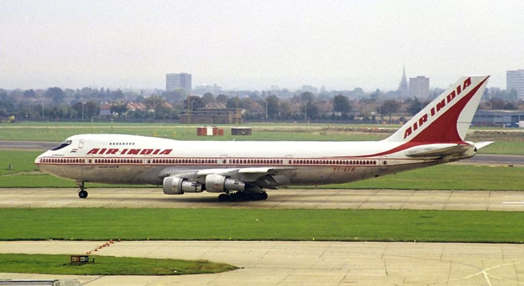 Exploring the Features and History of Air India's Boeing 747