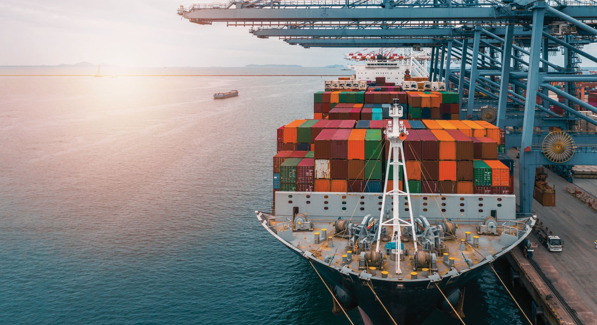 container-ships-moving-the-world-s-goods