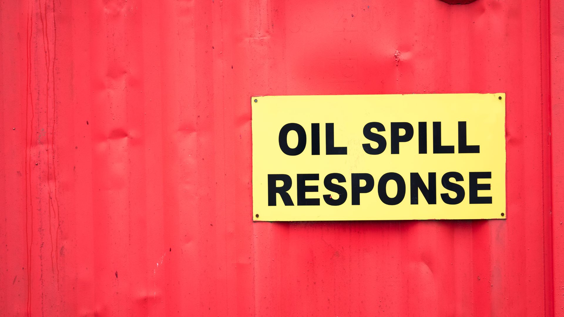 effective-oil-spill-response-strategies