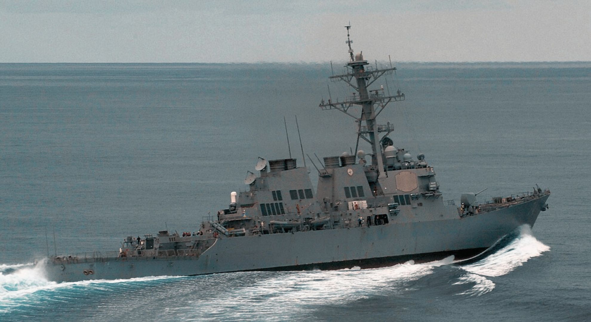 uss-mc-faul-ddg-74-protecting-the-seas-and-supporting-global-operations