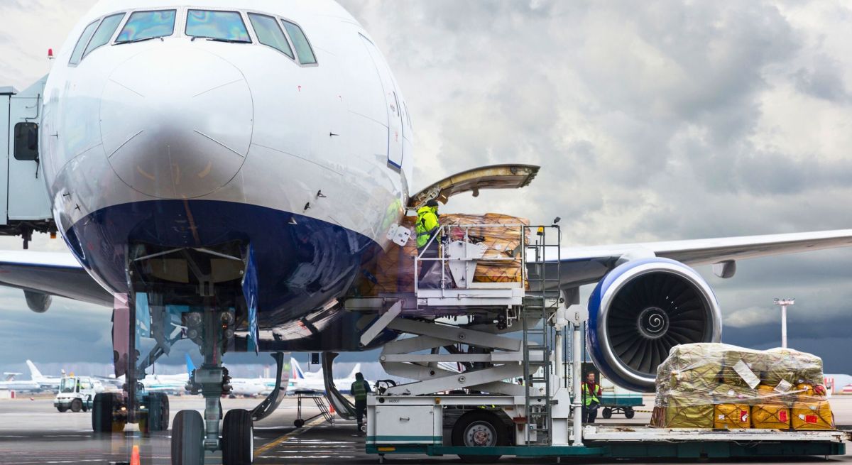 Top Features and Benefits of Modern Cargo Aircraft