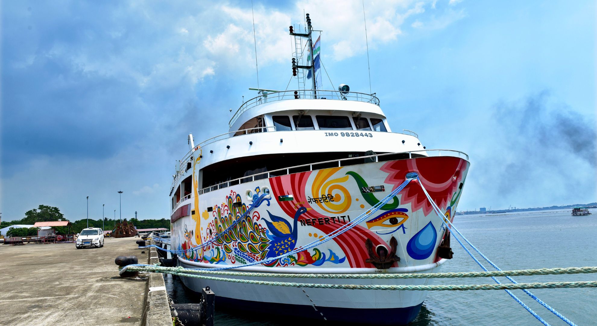 Nefertiti-Ship_-Unveiling-the-Marvels-of-the-Nile