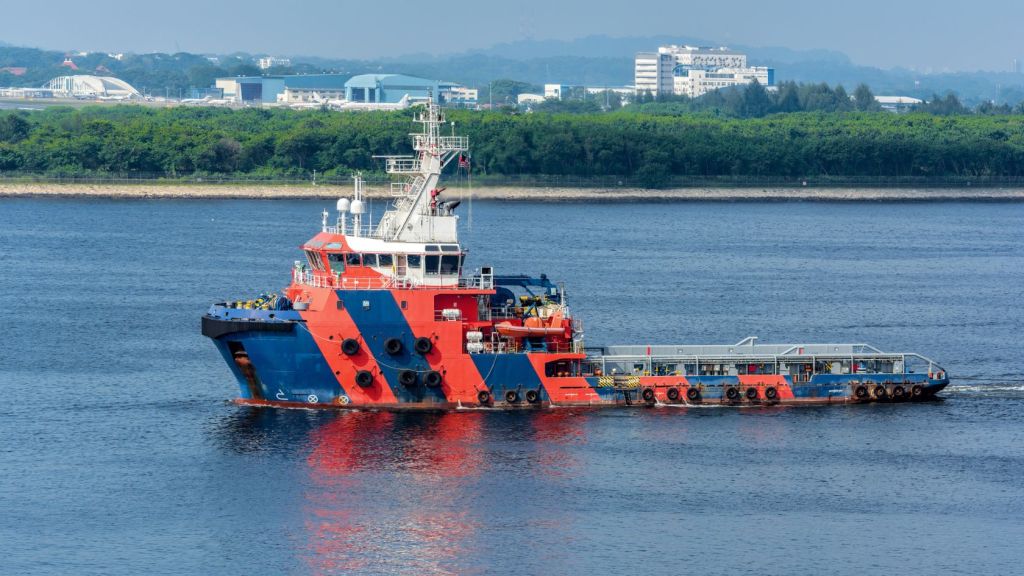 the-strait-of-johor-connecting-singapore-and-malaysia