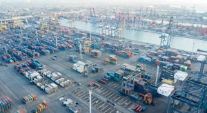 tanjung-emas-port-maritime-hub-of-indonesia