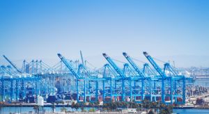 the-port-of-long-beach-a-transpacific-trade-hub