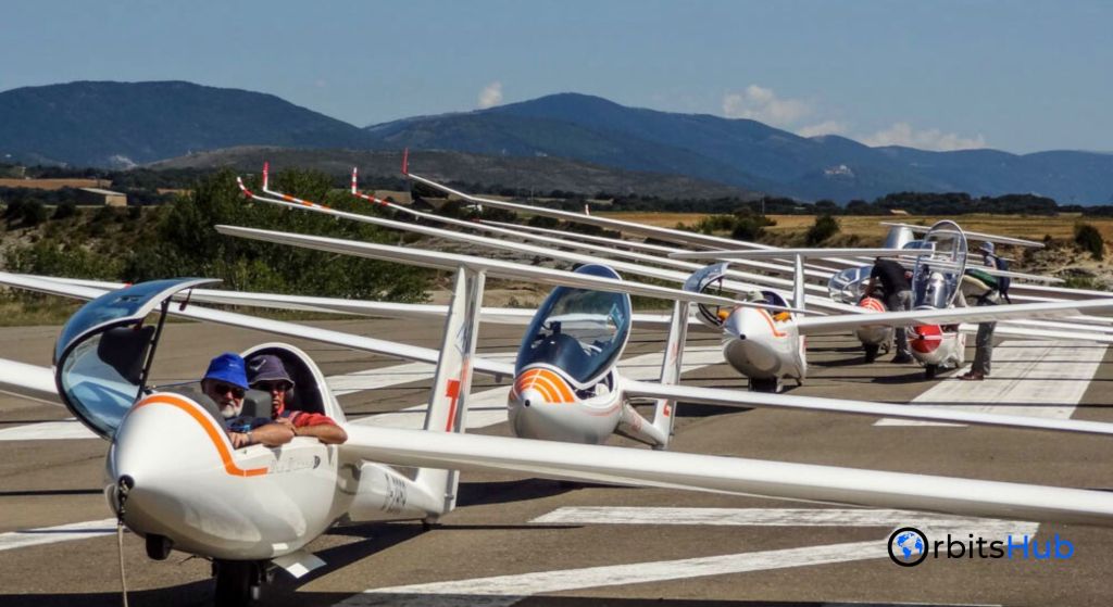 Glider Aircraft_ A Thrilling Journey Through the Skies