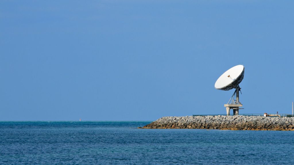 remote-repair-the-dilemma-of-fixing-satellites-in-space