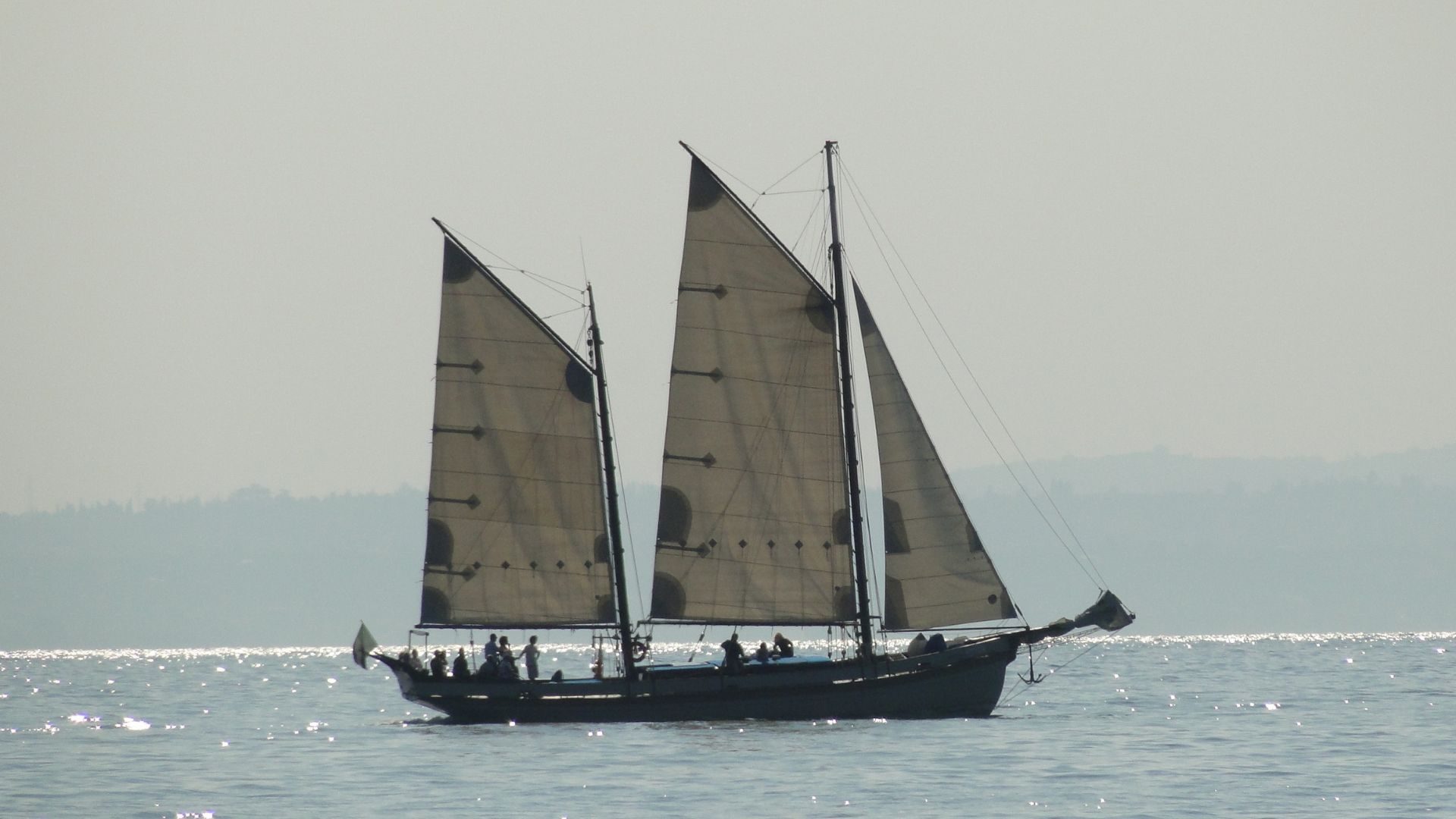 exploring-the-world-in-a-ketch