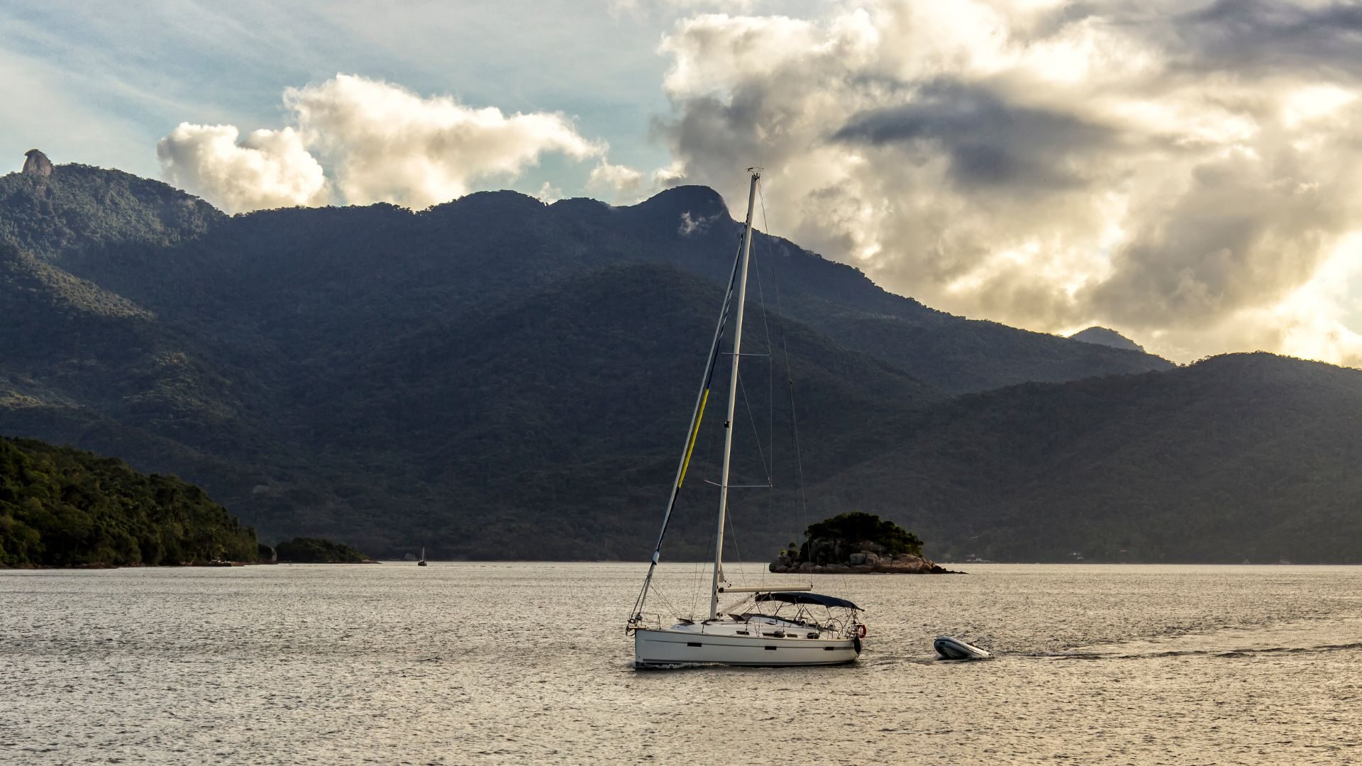 how-sloops-can-enhance-your-sailing-experience