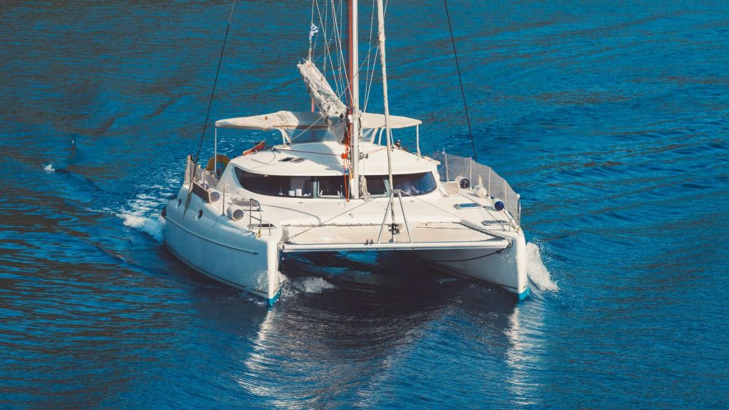 why-catamarans-for-ocean-adventures